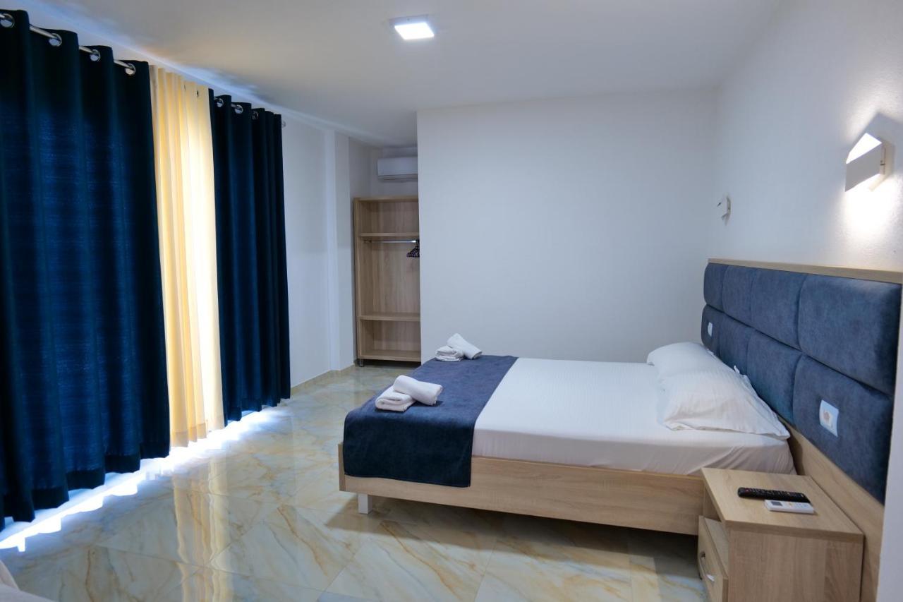 Hotel Solis Ksamil Exterior foto