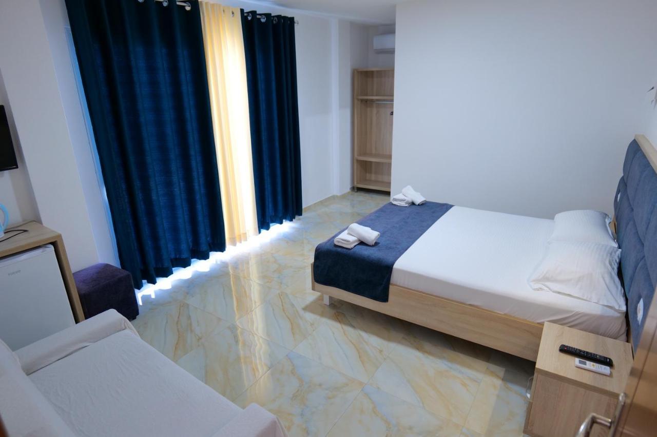 Hotel Solis Ksamil Exterior foto