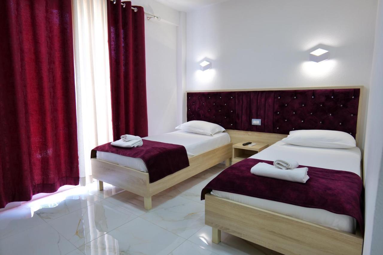 Hotel Solis Ksamil Exterior foto