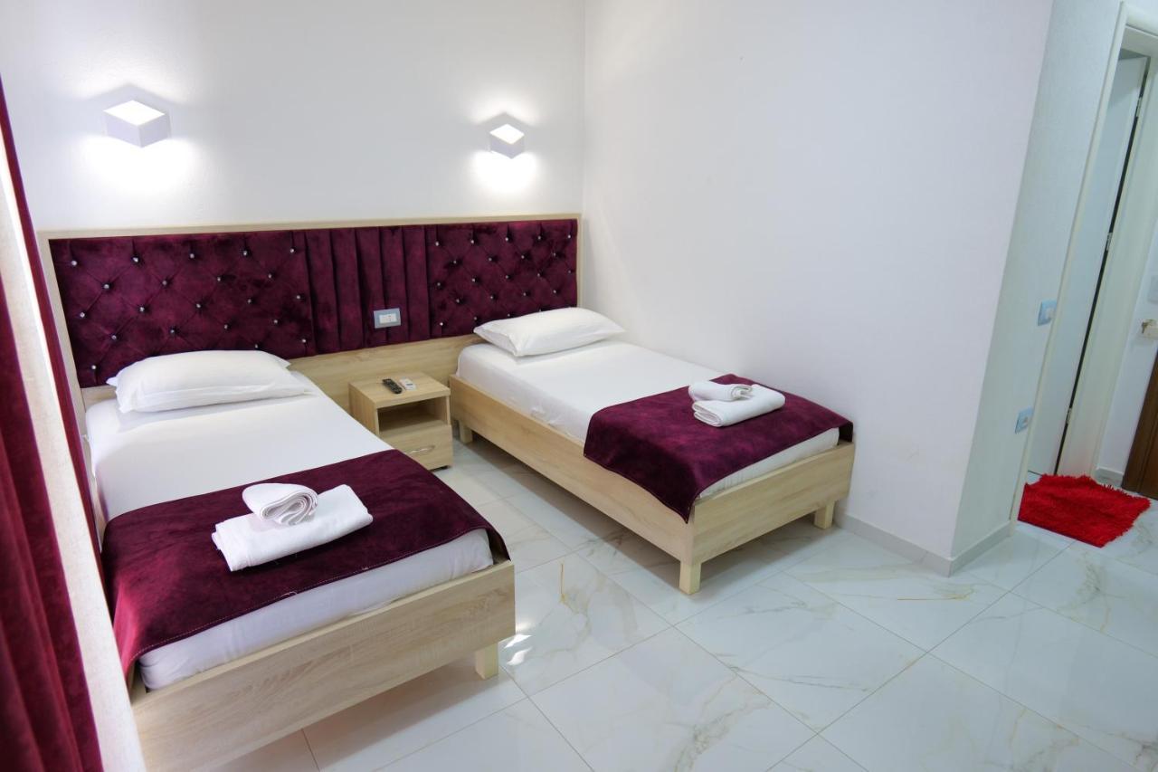 Hotel Solis Ksamil Exterior foto